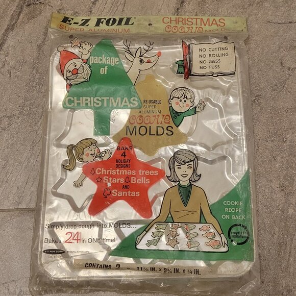 Vtg EZ FOIL Christmas Cookie Molds NOS Aluminum 2 Pk. Stars Bells Trees Santas. - Picture 1 of 3